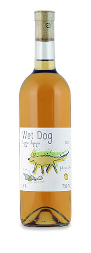 Fles Georgische oranje wijn 'Wet Dog'